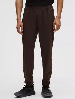 Lululemon Mens Pace Breaker Joggers *Regular Size Medium - Walnut Crunch